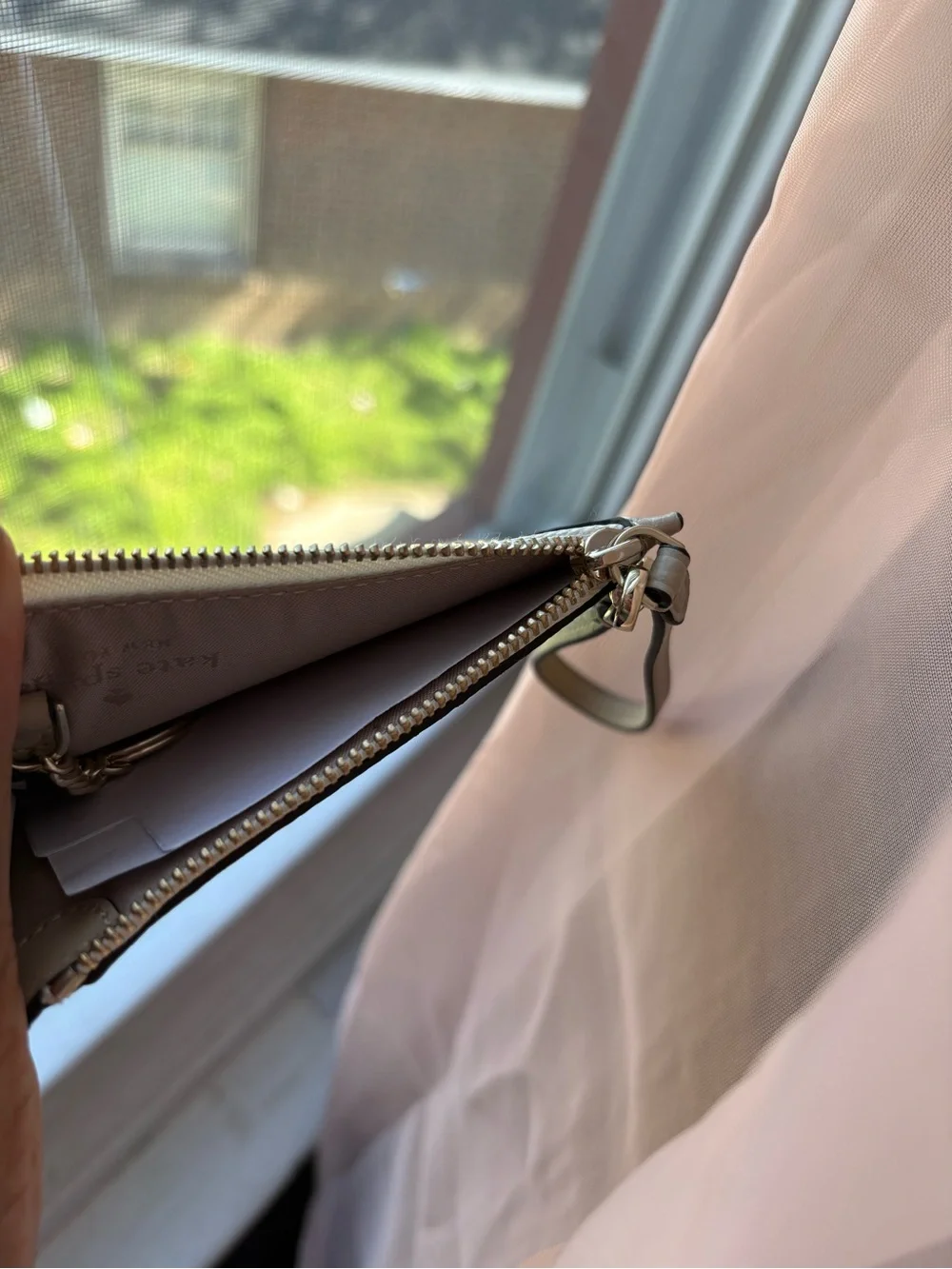 kate spade two-tone taupe leather cardholder wristlet wallet